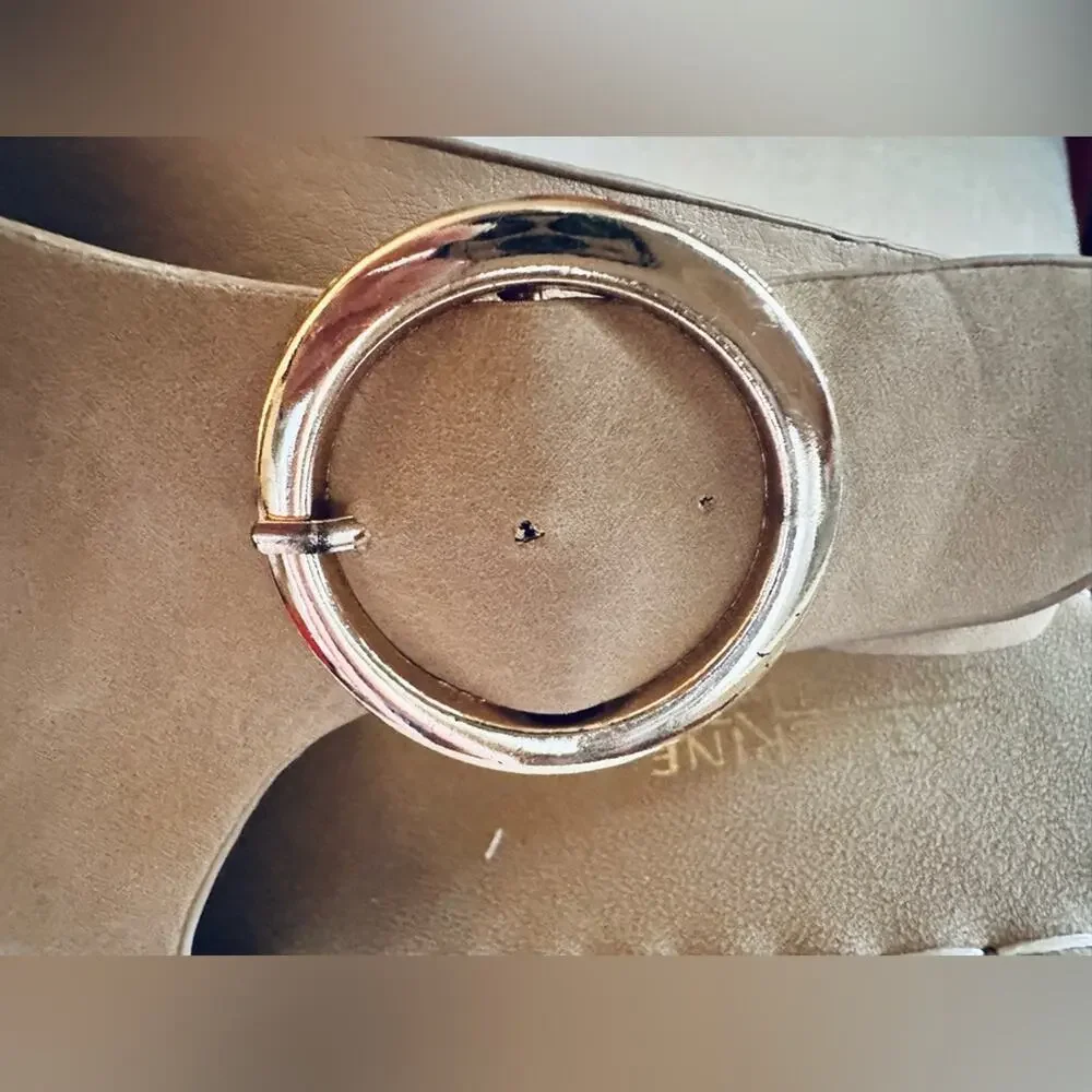 Catherine Malandrino Cirkly Sand Nubuck Faux Suede Espadrille Wedges. Size 10 - Picture 3 of 6